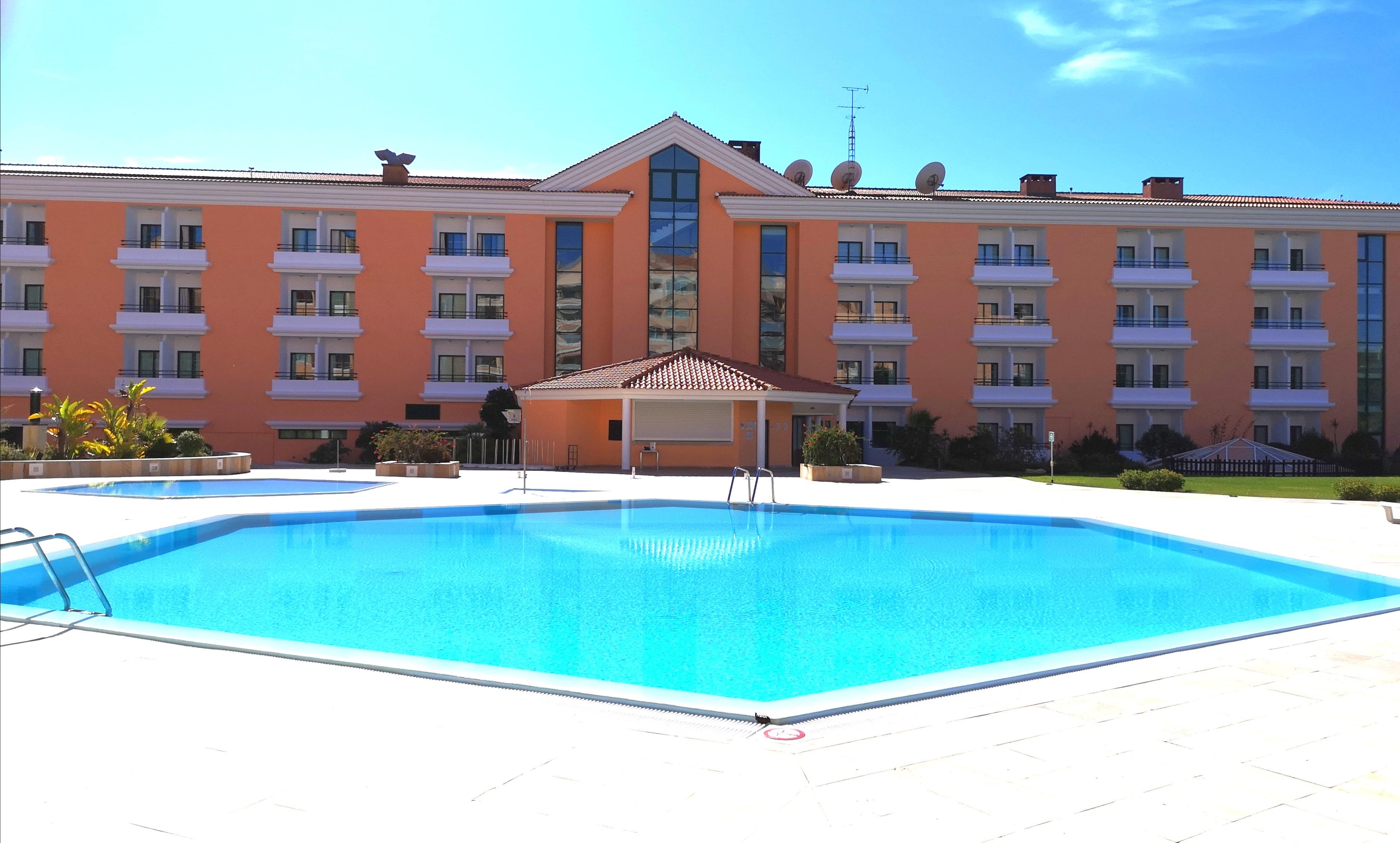 Riviera Hotel Carcavelos  Exterior photo